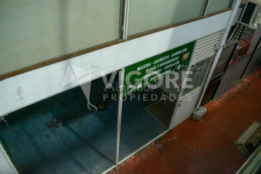 Local Comercial en Alquiler en Almirante Brown, G.B.A. Zona Sur
