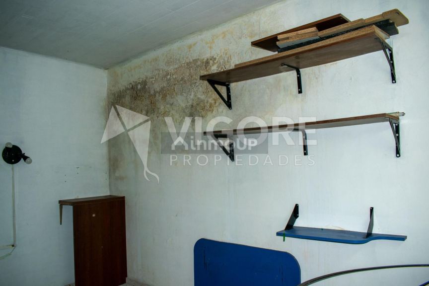 Local Comercial en Alquiler en Almirante Brown, G.B.A. Zona Sur