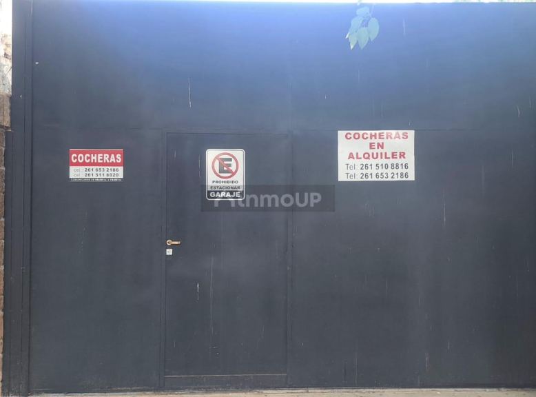 Cochera en Alquiler en Capital, Mendoza