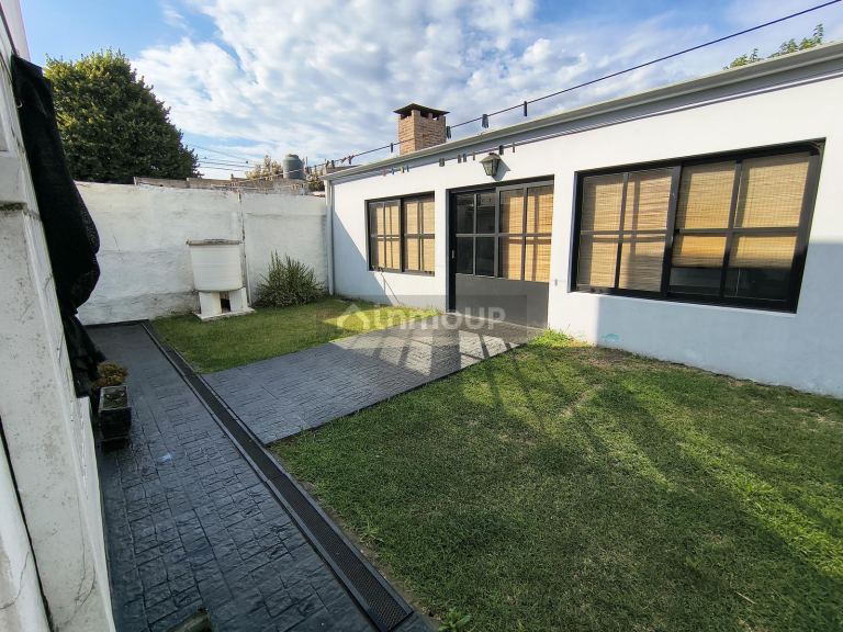 P H en Venta en La Plata, G.B.A. Zona Sur