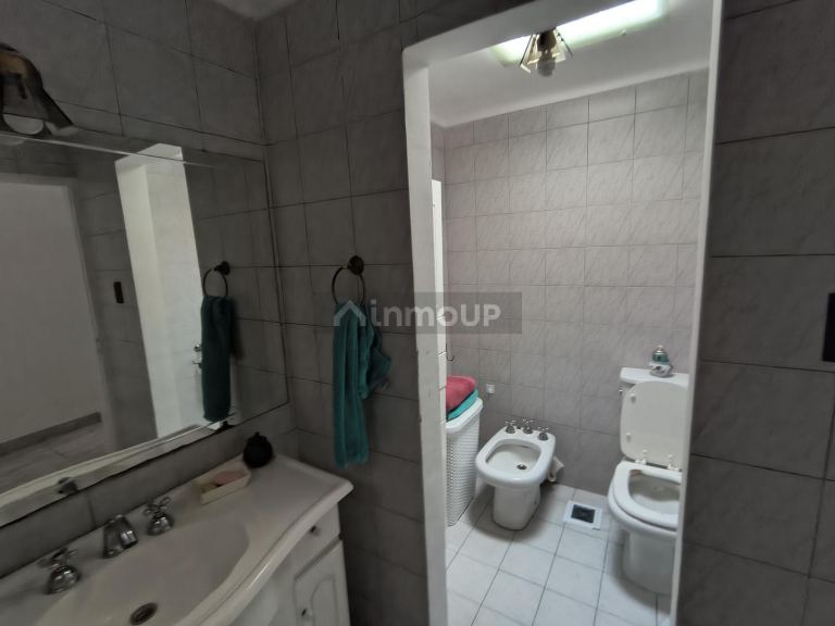 P H en Venta en La Plata, G.B.A. Zona Sur