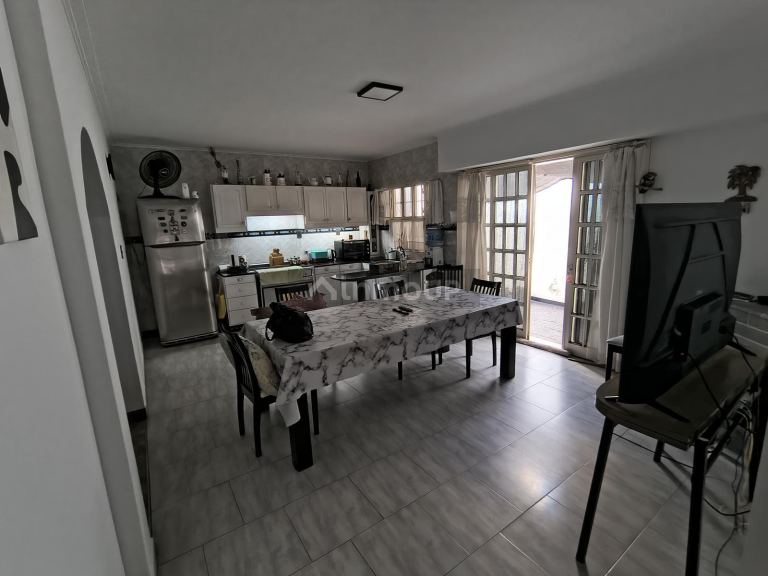 P H en Venta en La Plata, G.B.A. Zona Sur