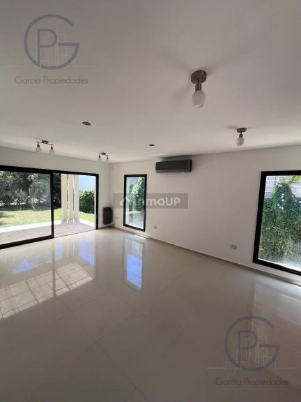Casa en Venta en La Plata, G.B.A. Zona Sur