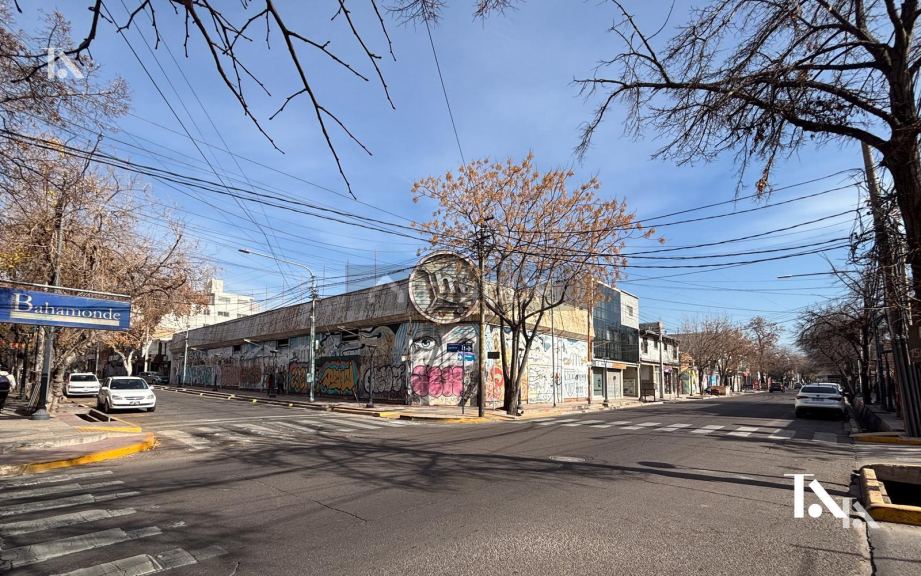 Galpon en Alquiler en Godoy Cruz, Mendoza