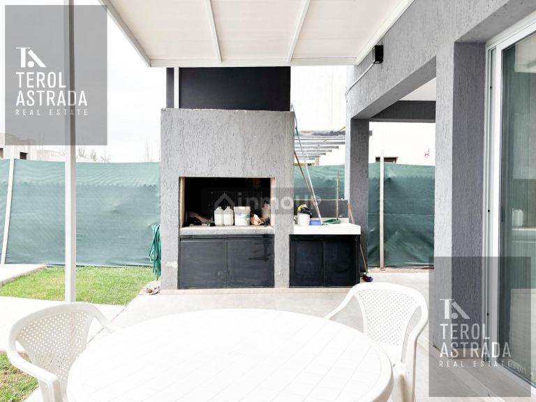 Casa en Venta en Maipu, Mendoza