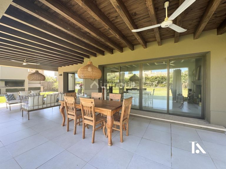 Casa en Venta en Lujan de Cuyo, Mendoza