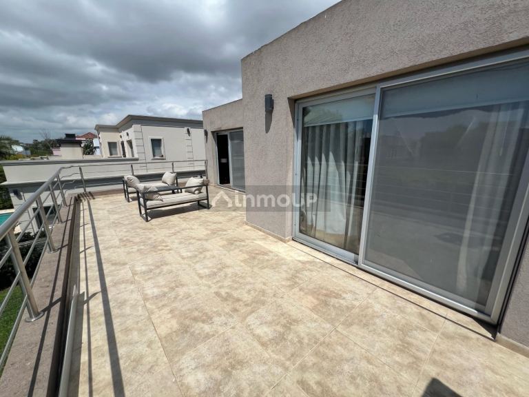 Casa en Alquiler en Berazategui, G.B.A. Zona Sur