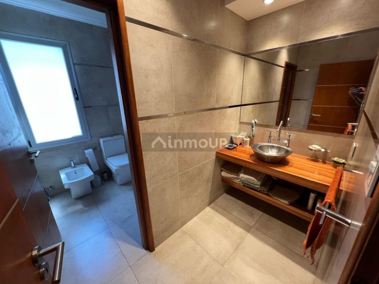 Casa en Alquiler en Berazategui, G.B.A. Zona Sur