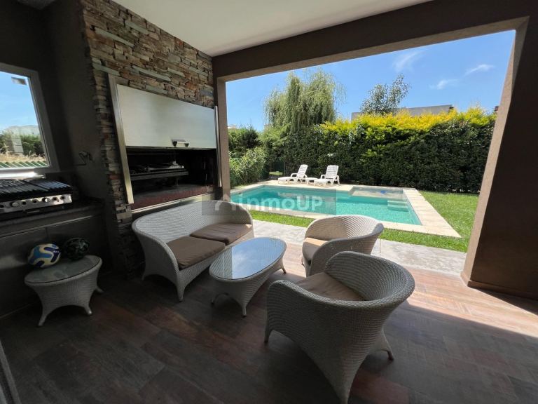 Casa en Alquiler en Berazategui, G.B.A. Zona Sur