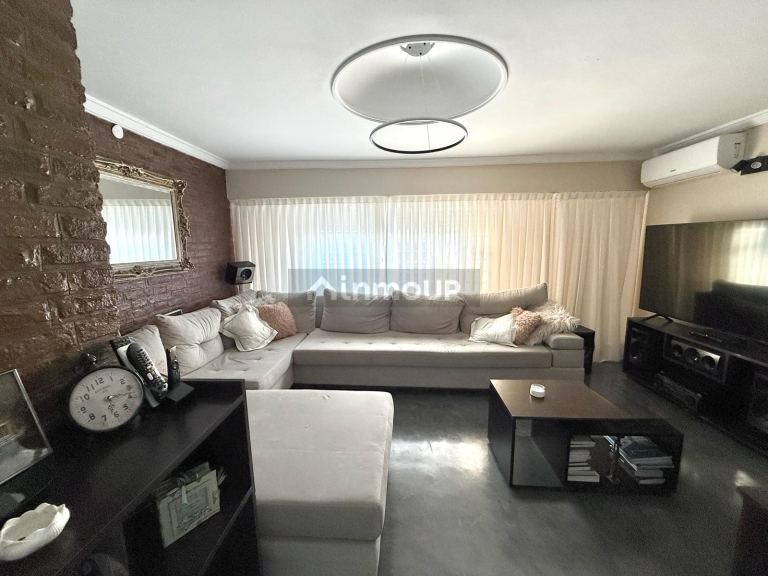P H en Venta en Quilmes, G.B.A. Zona Sur