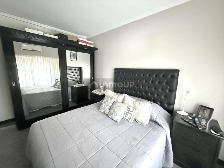 P H en Venta en Quilmes, G.B.A. Zona Sur