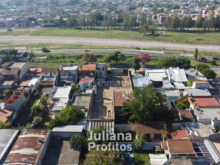 Galpon en Alquiler en Quilmes, G.B.A. Zona Sur