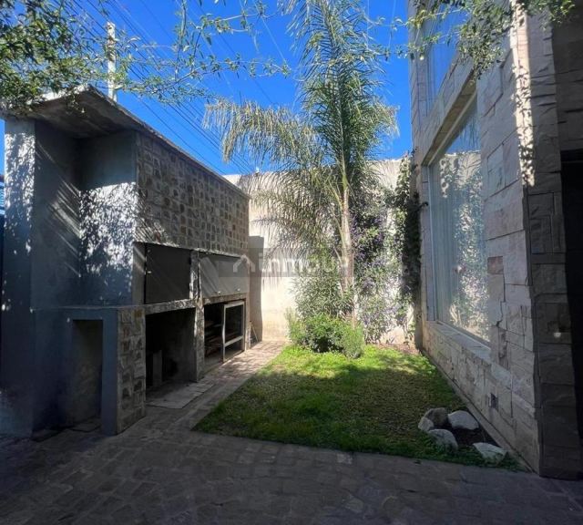 Casa en Venta en Berazategui, G.B.A. Zona Sur