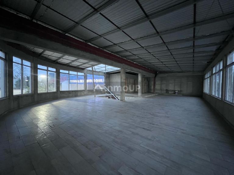 Local Comercial en Alquiler en Quilmes, G.B.A. Zona Sur