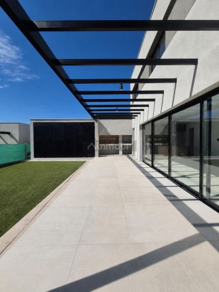 Casa en Venta en Lujan de Cuyo, Mendoza - USD 235.000 | Inmoup - 6