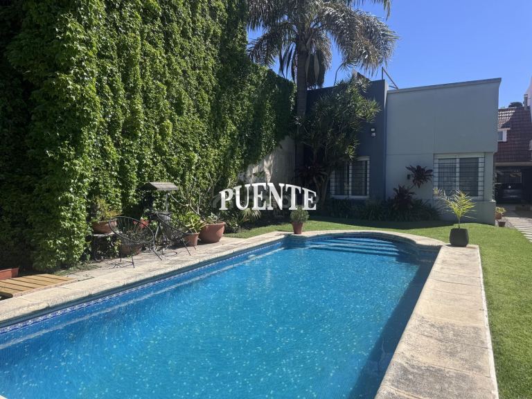 Casa en Venta en Lomas de Zamora, G.B.A. Zona Sur