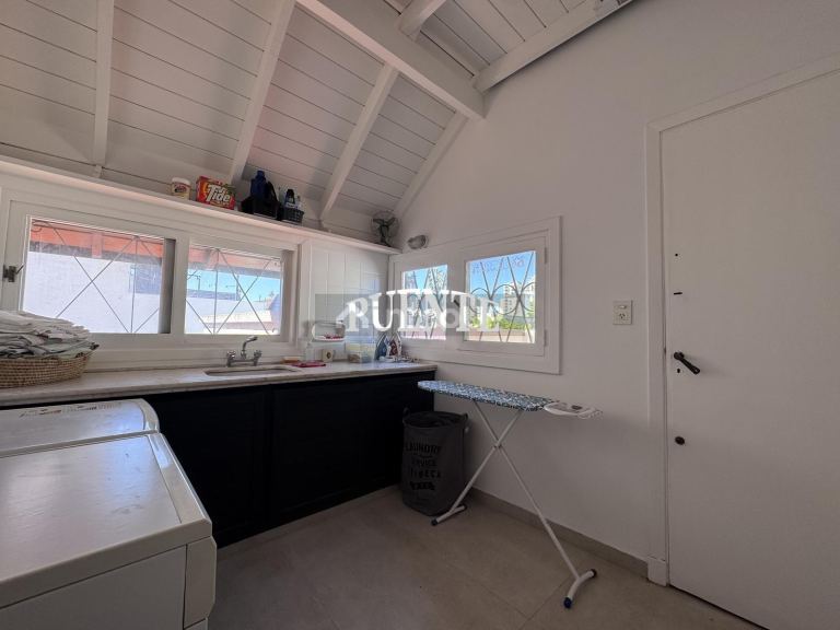 Casa en Venta en Lomas de Zamora, G.B.A. Zona Sur