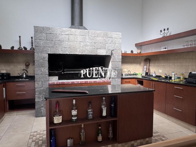 Casa en Venta en Lomas de Zamora, G.B.A. Zona Sur