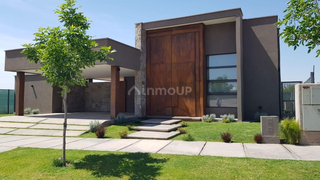 Casa en Venta en Guaymallen, Mendoza