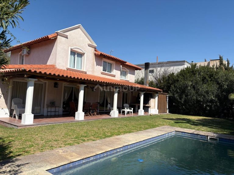 Casa en Venta en Capital, Mendoza
