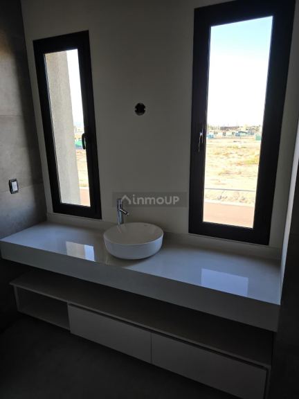 Casa en Venta en Lavalle, Mendoza