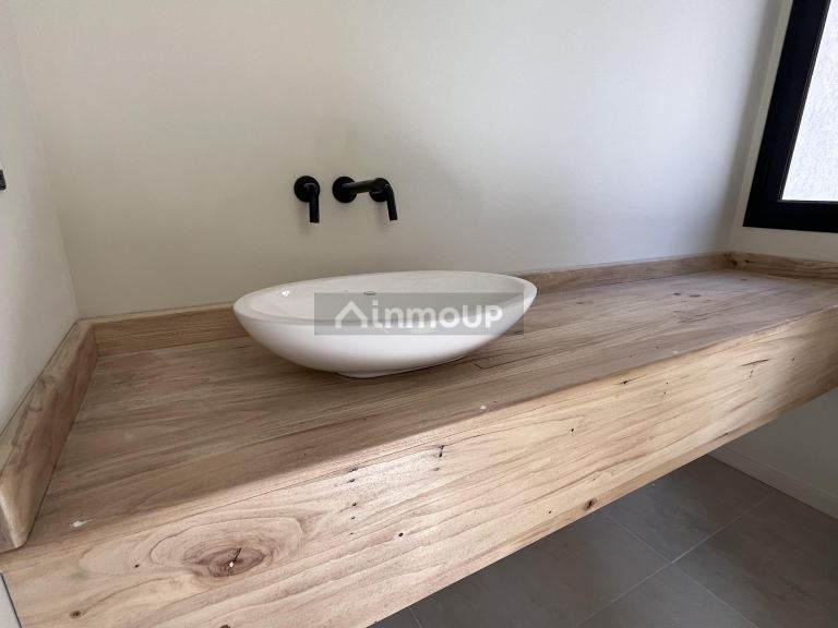 Casa en Venta en Lavalle, Mendoza