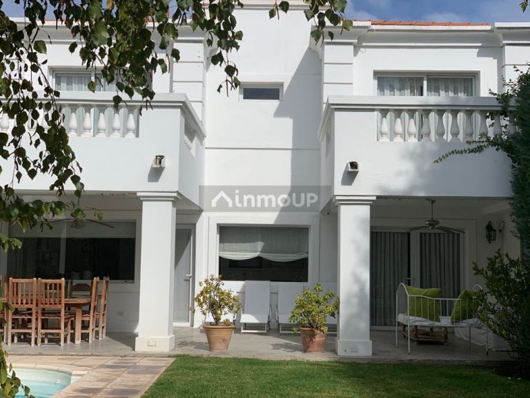 Casa en Venta en Guaymallen, Mendoza