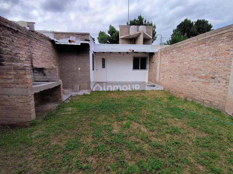 Casa en Alquiler en Lujan de Cuyo, Mendoza