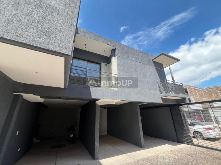 Duplex en Venta en Lujan de Cuyo, Mendoza