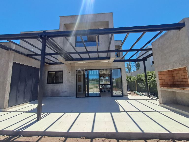 Casa en Venta en Lujan de Cuyo, Mendoza