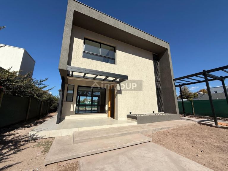 Casa en Venta en Lujan de Cuyo, Mendoza