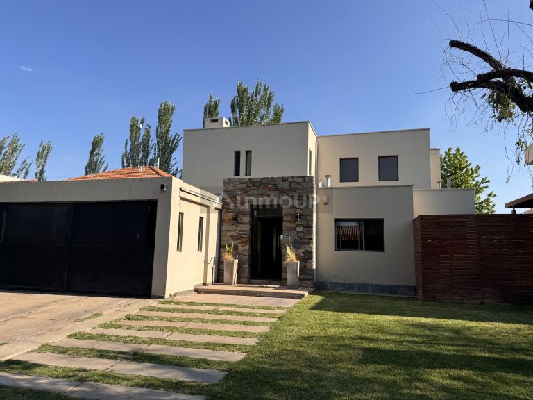Casa en Venta en Lujan de Cuyo, Mendoza