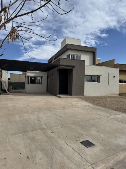 Casa en Venta en Maipu, Mendoza