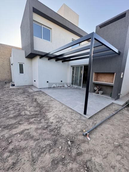 Casa en Venta en Maipu, Mendoza