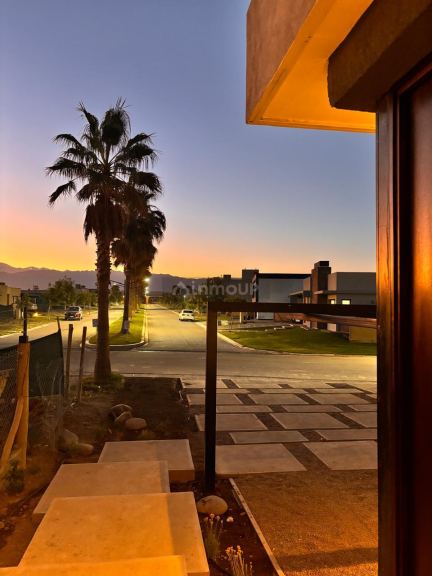 Casa en Venta en Maipu, Mendoza