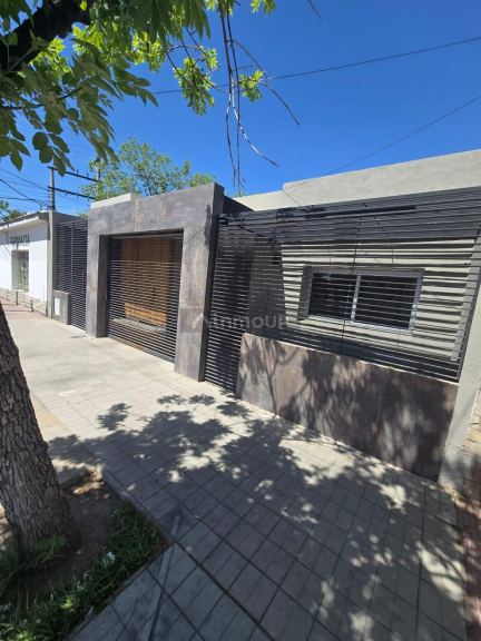 Casa en Venta en Guaymallen, Mendoza
