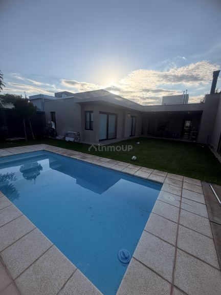 Casa en Venta en Guaymallen, Mendoza