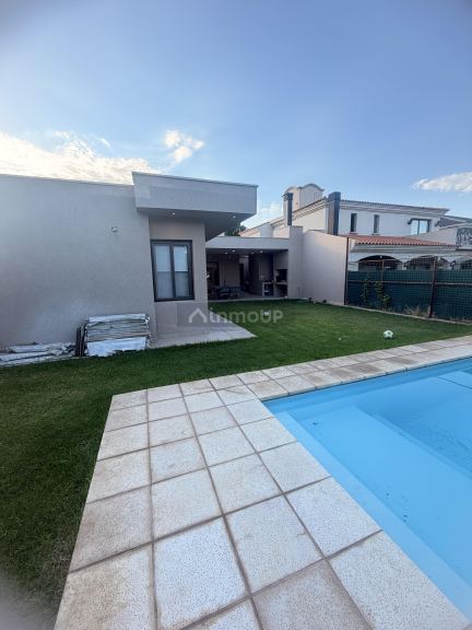 Casa en Venta en Guaymallen, Mendoza