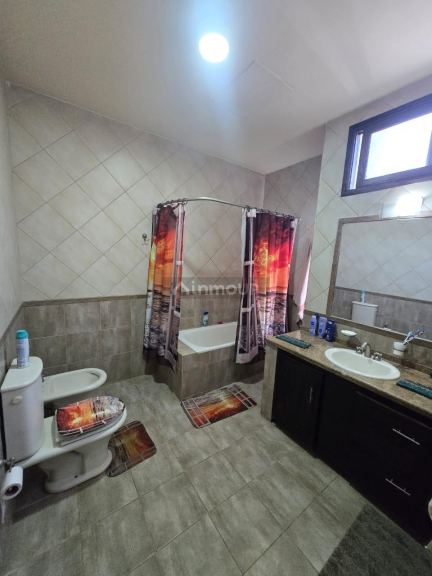 Casa en Venta en Guaymallen, Mendoza