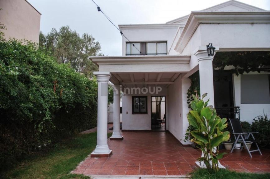 Casa en Venta en Guaymallen, Mendoza