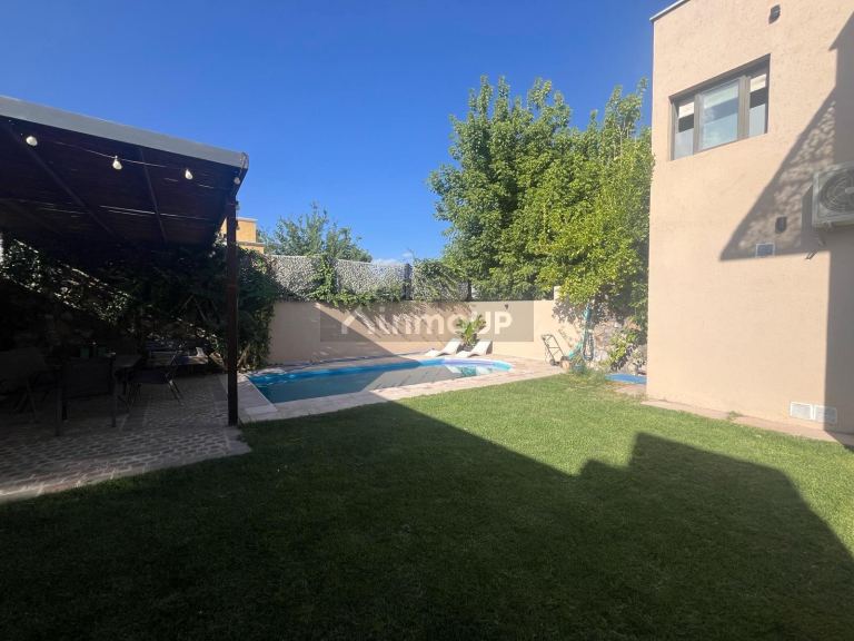 Casa en Venta en Lujan de Cuyo, Mendoza