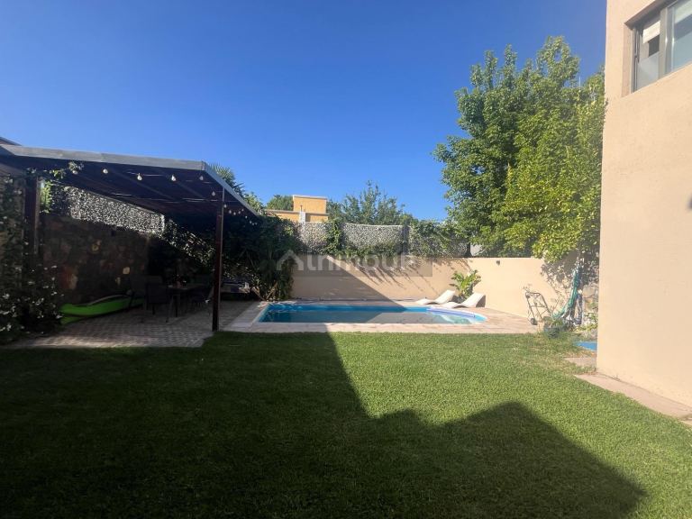 Casa en Venta en Lujan de Cuyo, Mendoza