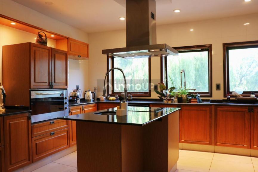 Casa en Venta en Capital, Mendoza