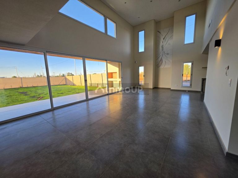 Casa en Venta en Maipu, Mendoza