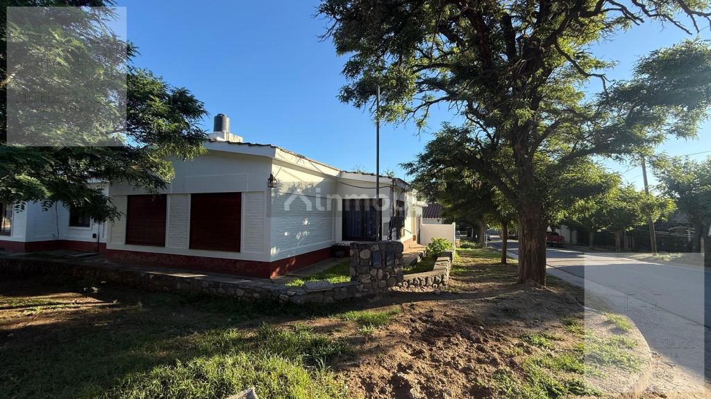 Casa en Venta en Calamuchita, Cordoba
