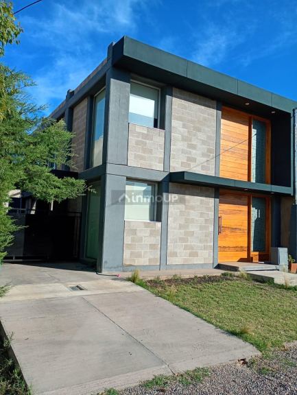 Departamento en Venta en Maipu, Mendoza