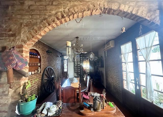 Casa en Venta en Almirante Brown, G.B.A. Zona Sur