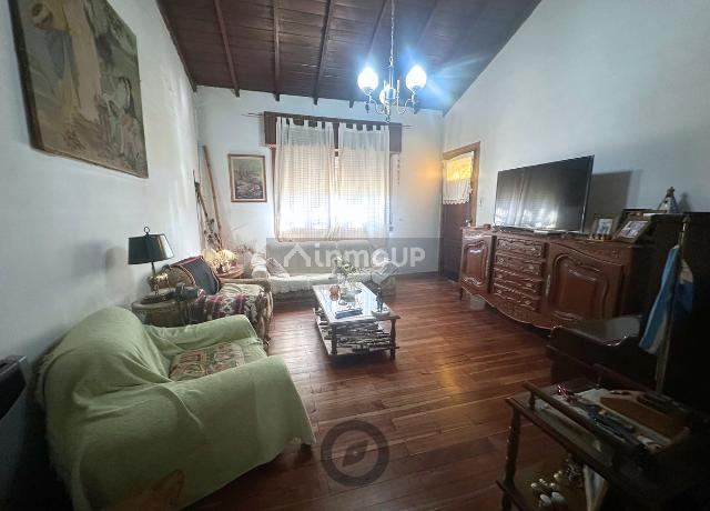 Casa en Venta en Almirante Brown, G.B.A. Zona Sur