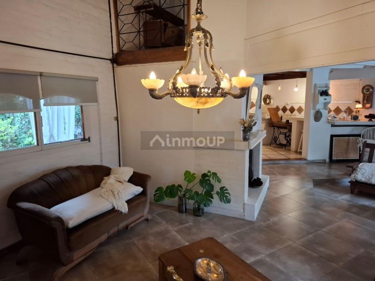 Casa en Venta en San Vicente, G.B.A. Zona Sur
