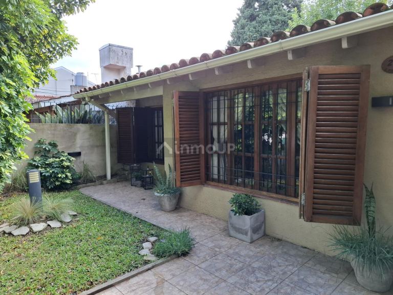 Casa en Venta en Almirante Brown, G.B.A. Zona Sur